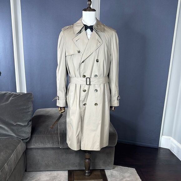 Men’s Vintage London Fog Maincoats Tan Double Breasted Long Trench Coat Size 44R - Picture 2 of 16
